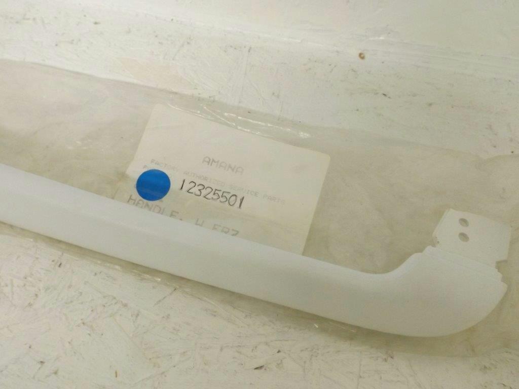 WHIRLPOOL REFRIGERATOR 12325501 HANDLE NEW IN BOX WHIRLPOOL REFRIGERATOR 12325501 HANDLE NEW IN BOX
